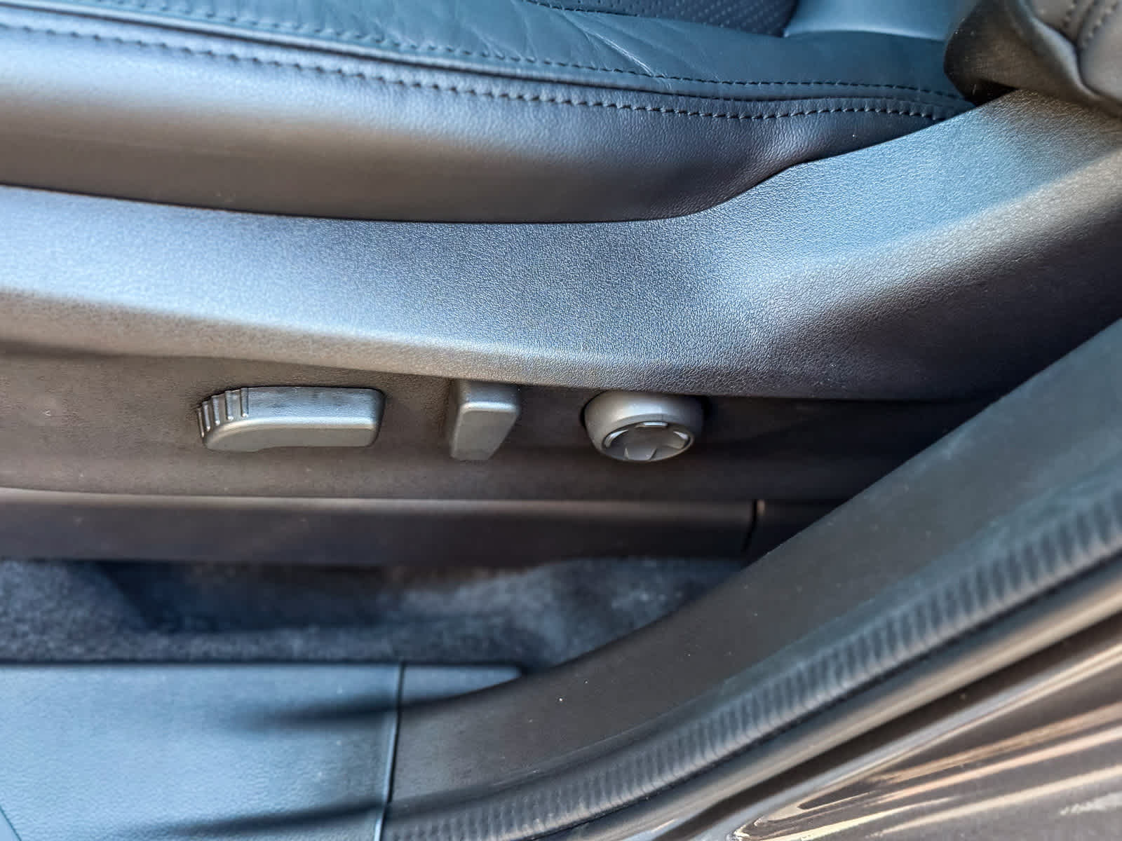 Thumbnail: 2025 Subaru Ascent - 21