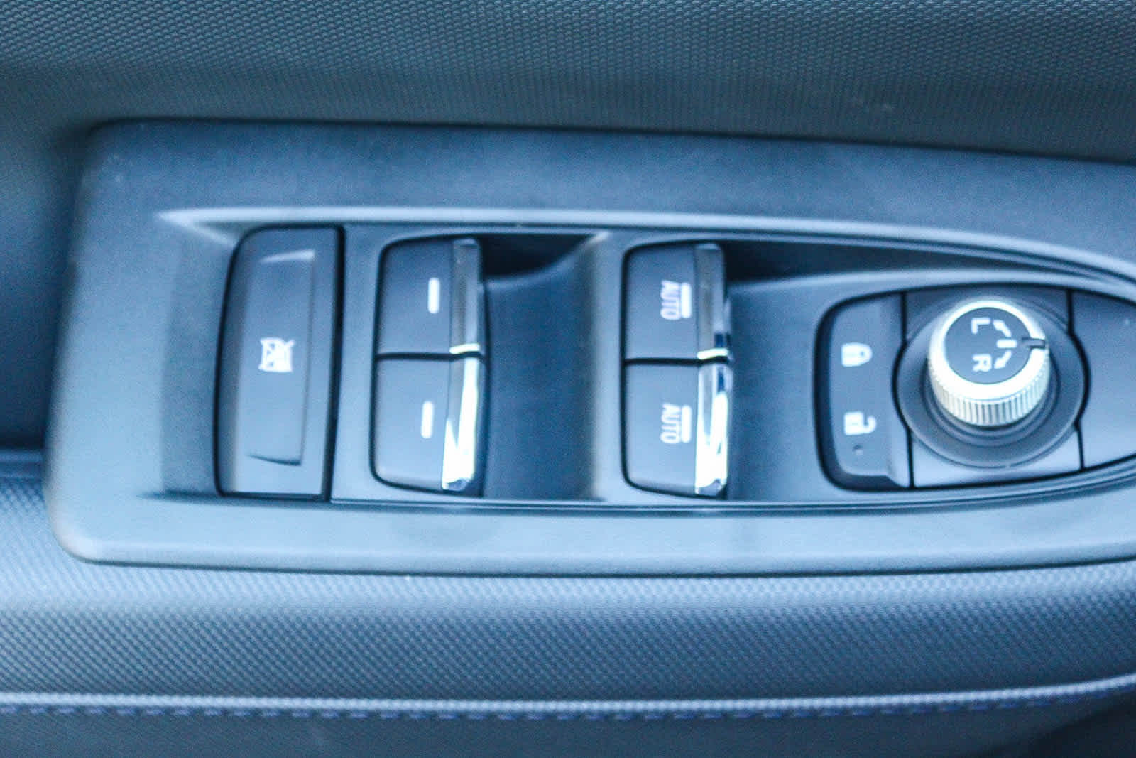 Thumbnail: 2025 Subaru Forester - 20