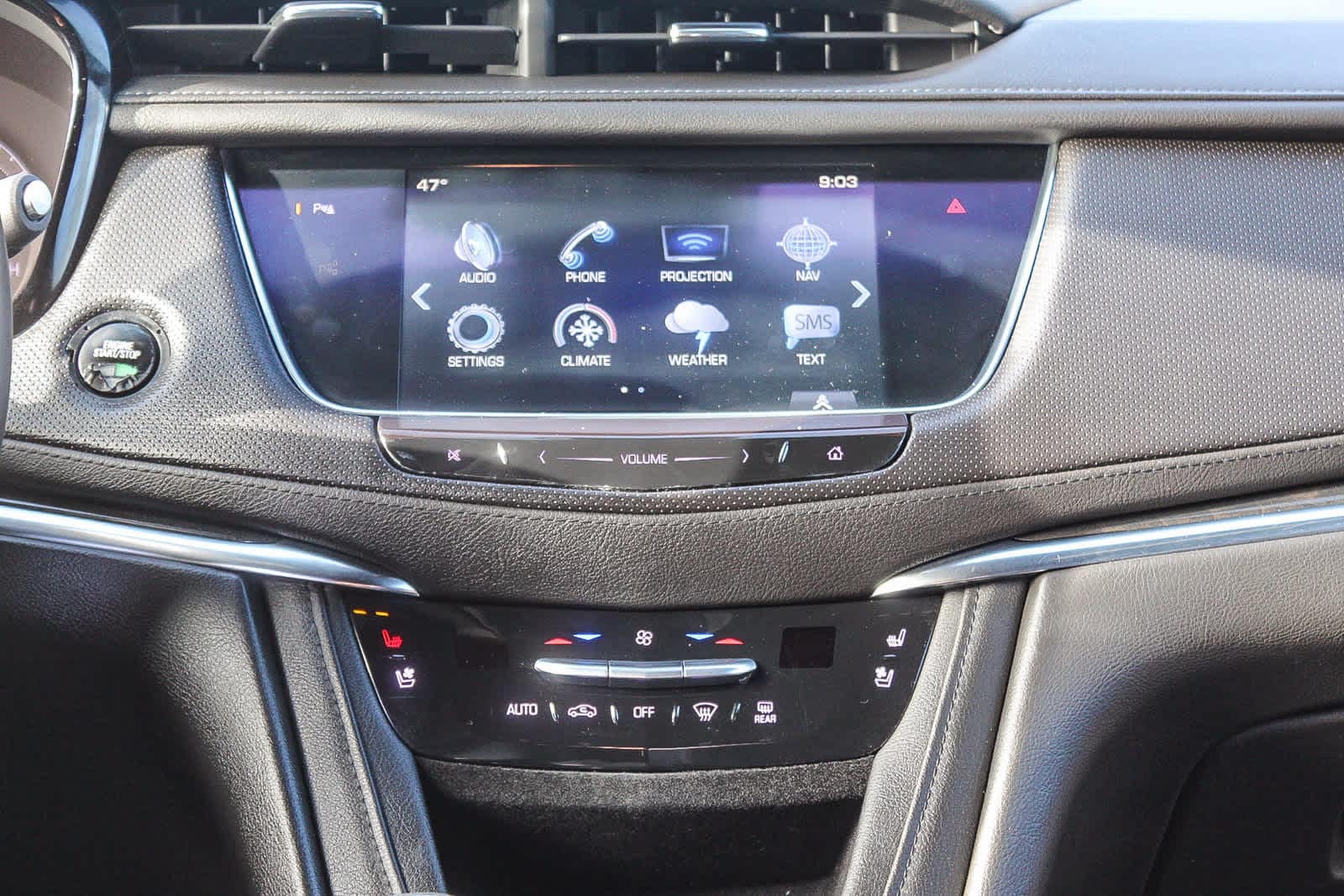 Thumbnail: 2017 Cadillac XT5 - 10