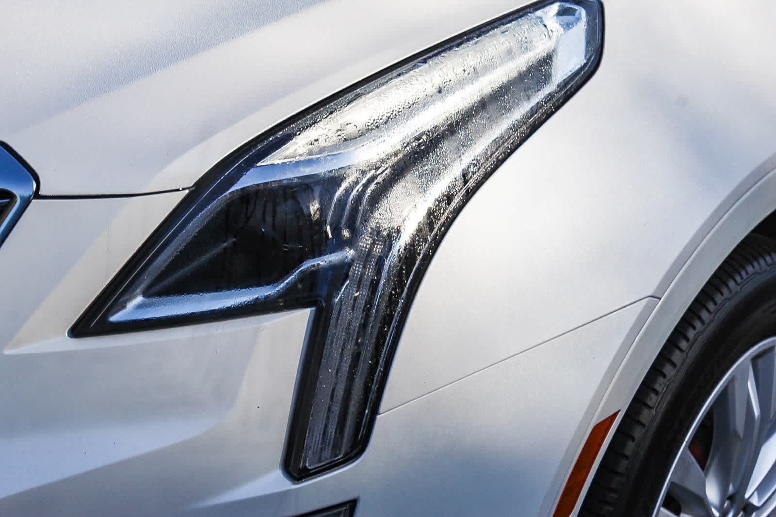 Thumbnail: 2017 Cadillac XT5 - 6