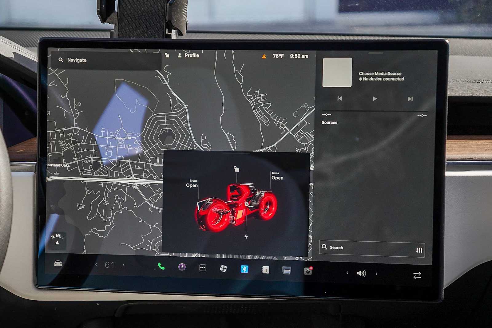 Thumbnail: 2024 Tesla Model S - 14