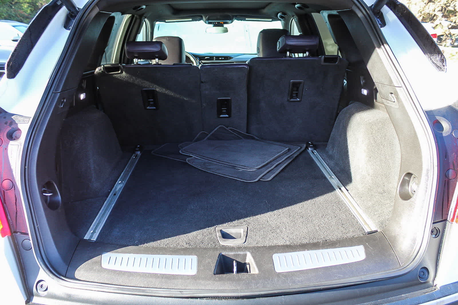 Thumbnail: 2017 Cadillac XT5 - 20