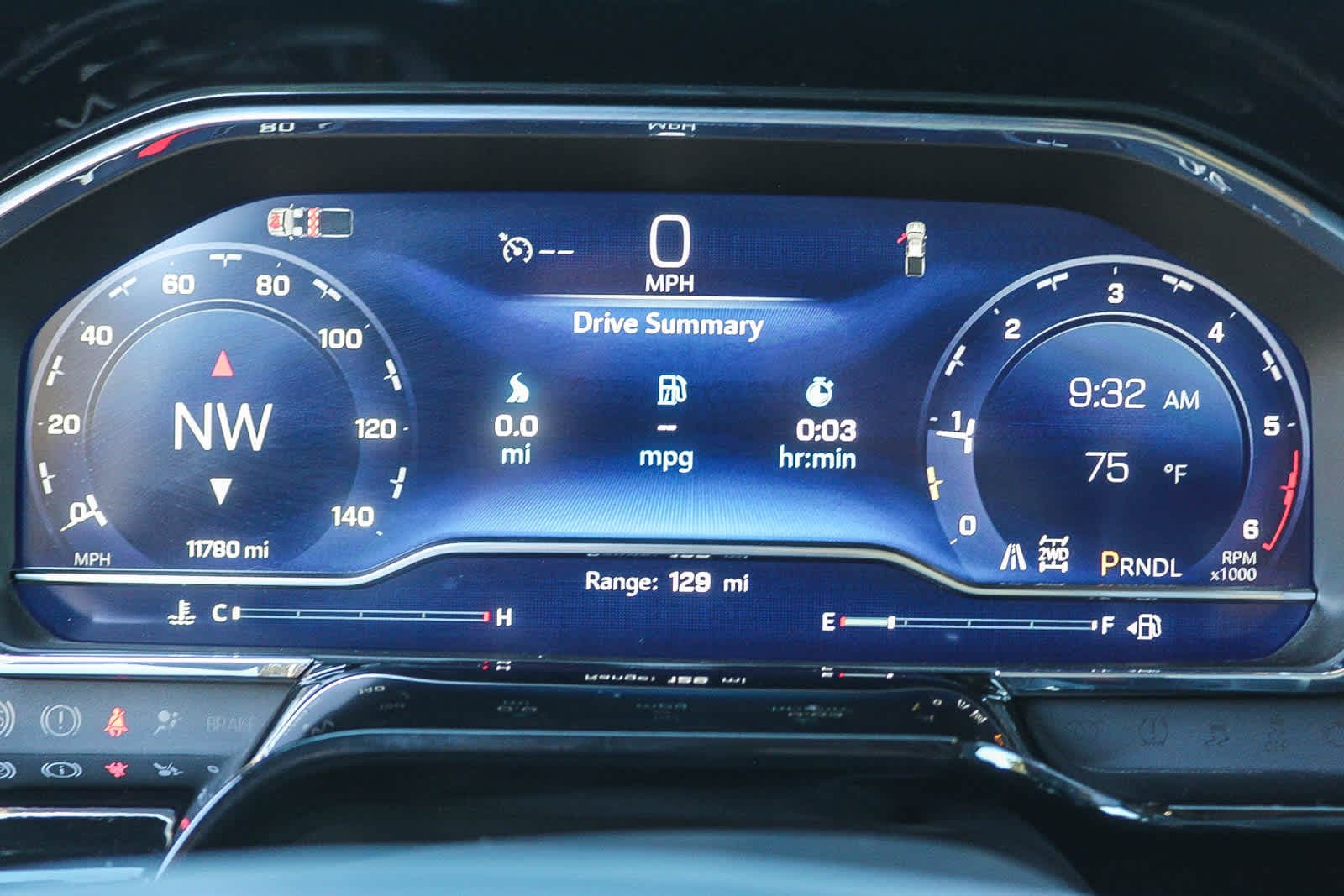 Thumbnail: 2025 Chevrolet Silverado 1500 - 17