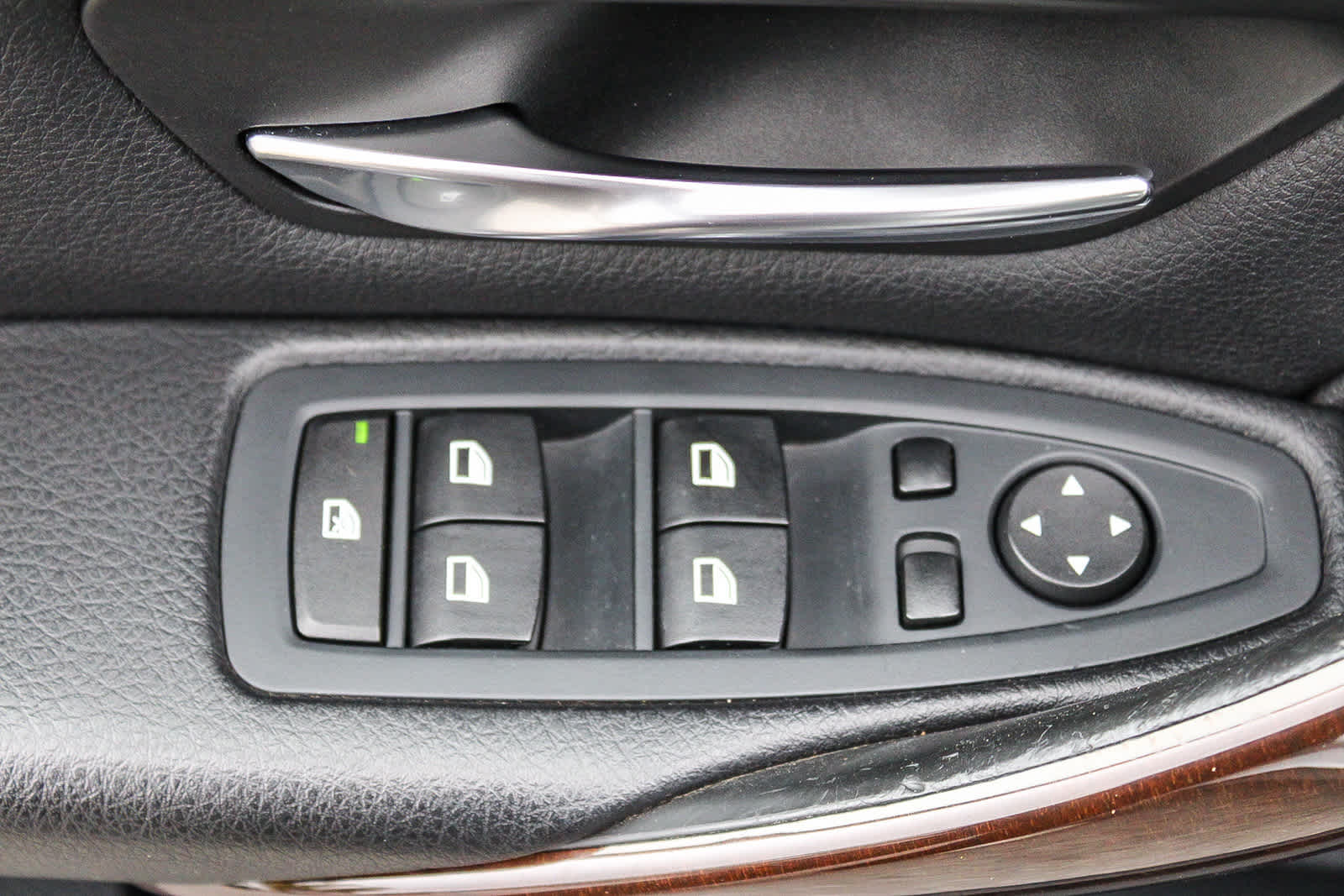 Thumbnail: 2015 BMW 3 Series - 20