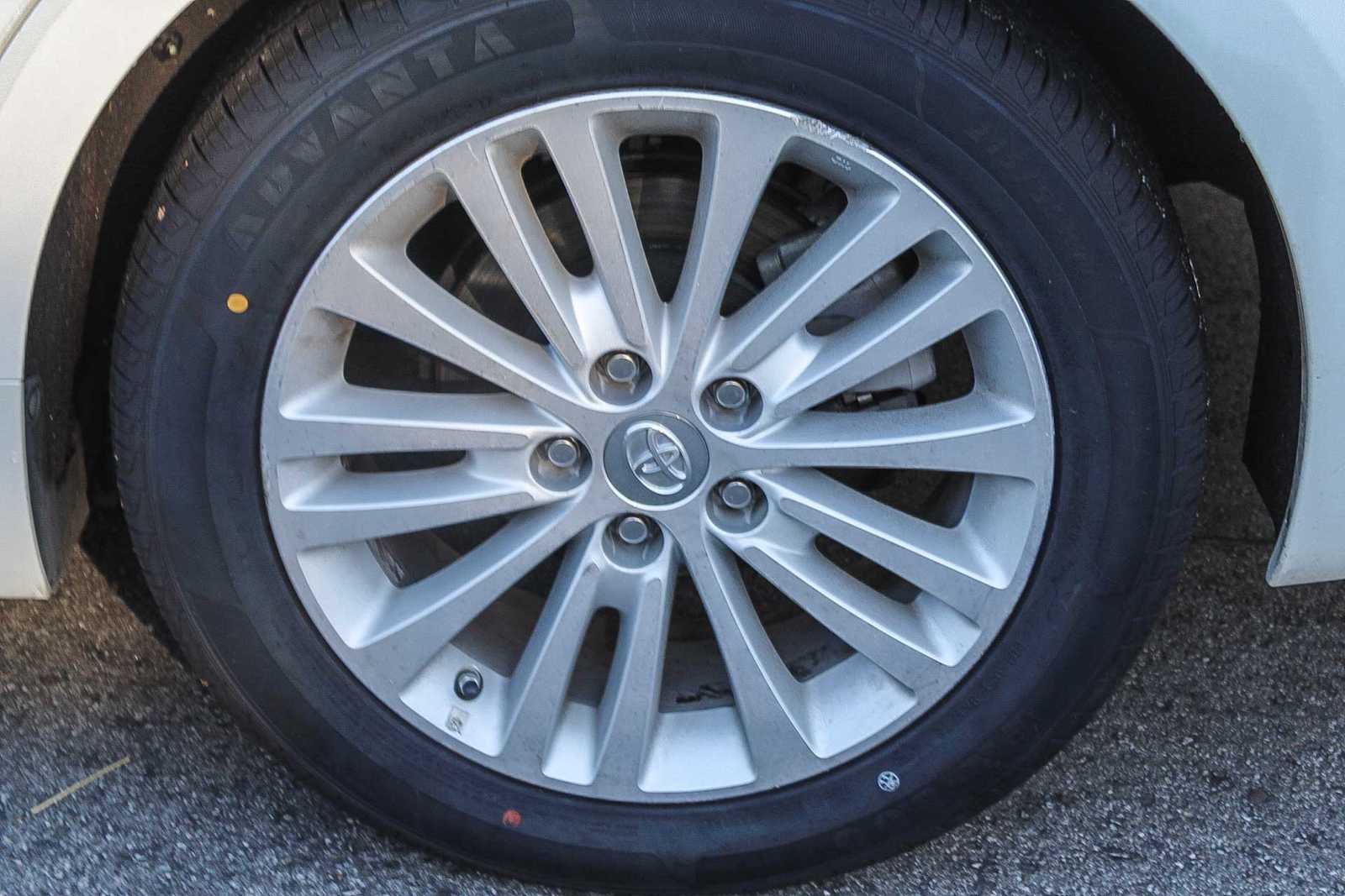 Thumbnail: 2015 Toyota Avalon - 11