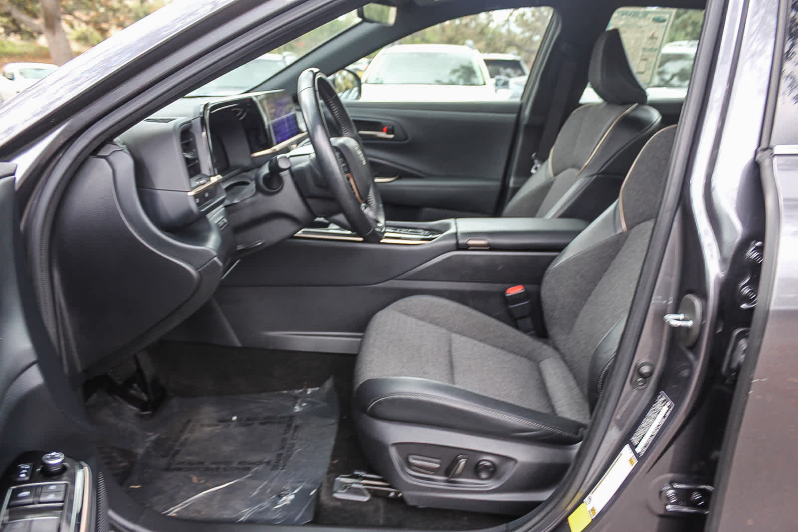 Thumbnail: 2024 Toyota Crown - 17