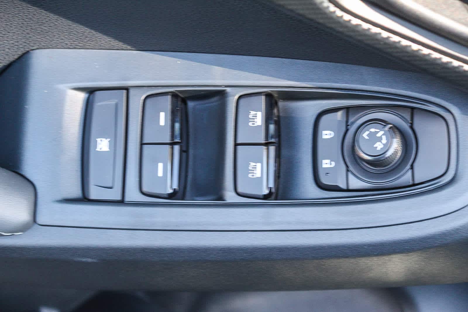 Thumbnail: 2025 Subaru Crosstrek - 20