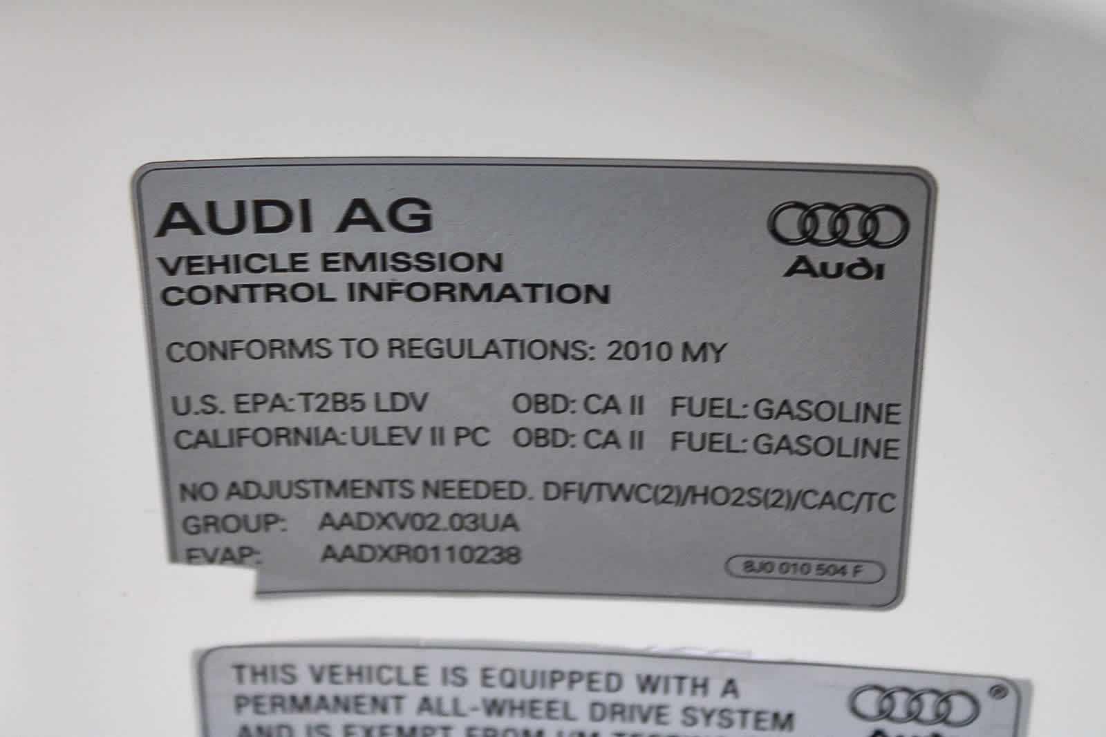 Thumbnail: 2010 Audi TT - 27