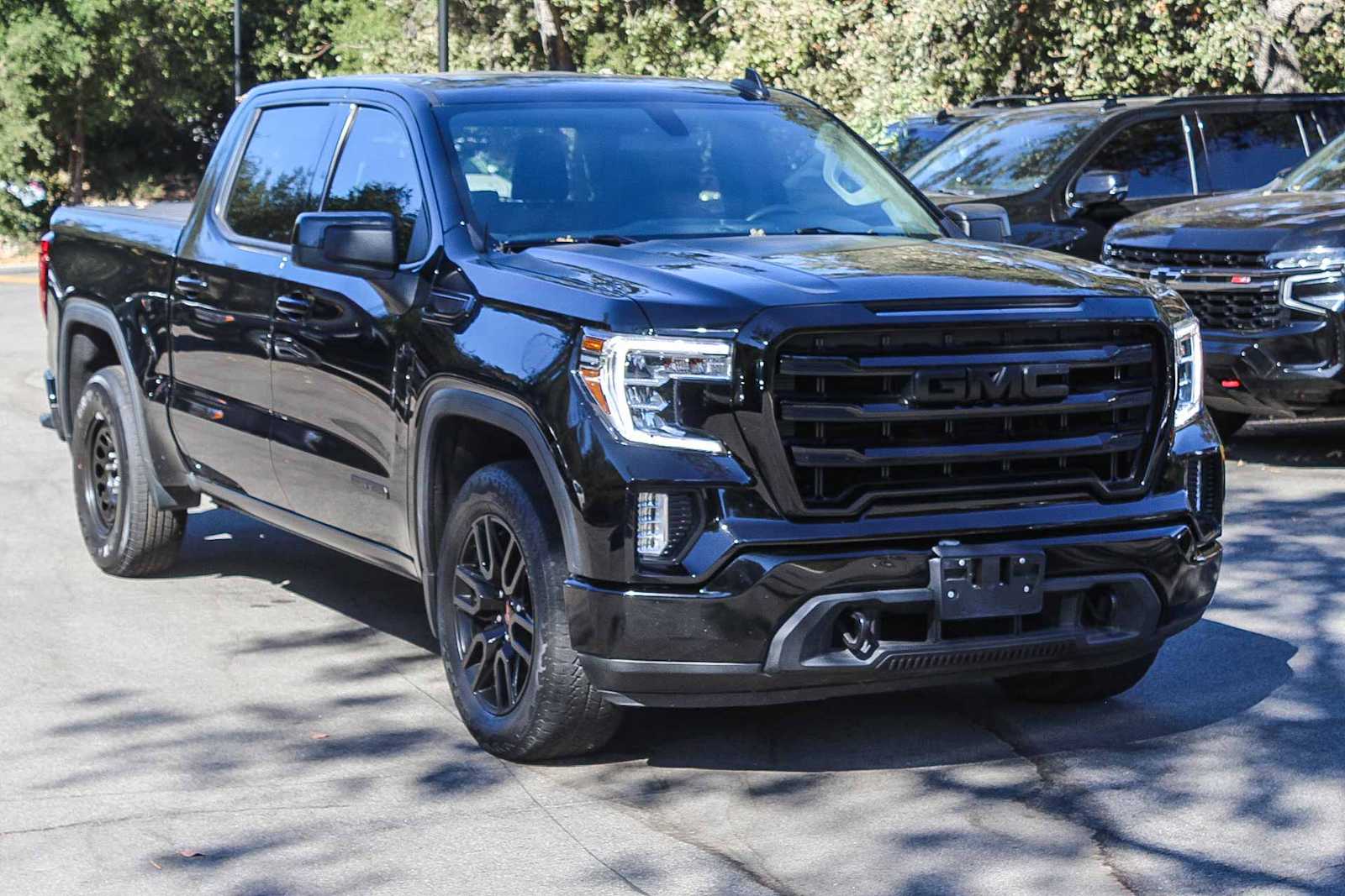 Thumbnail: 2022 GMC Sierra 1500 - 3