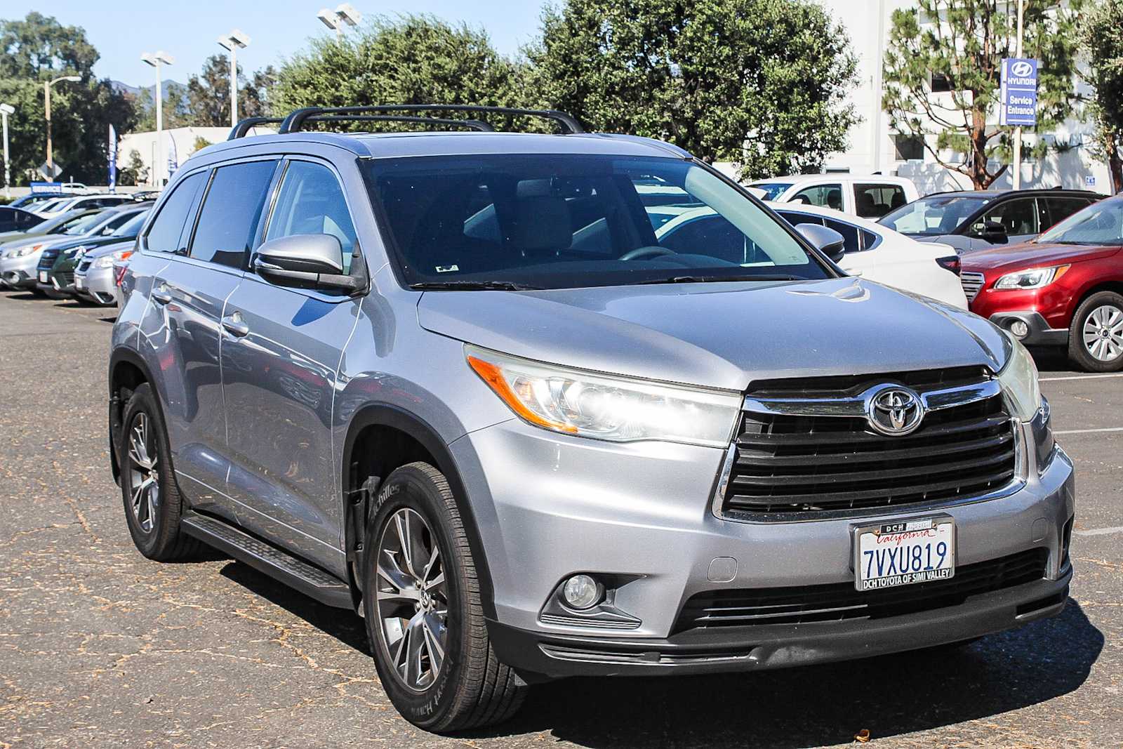 Thumbnail: 2016 Toyota Highlander - 3
