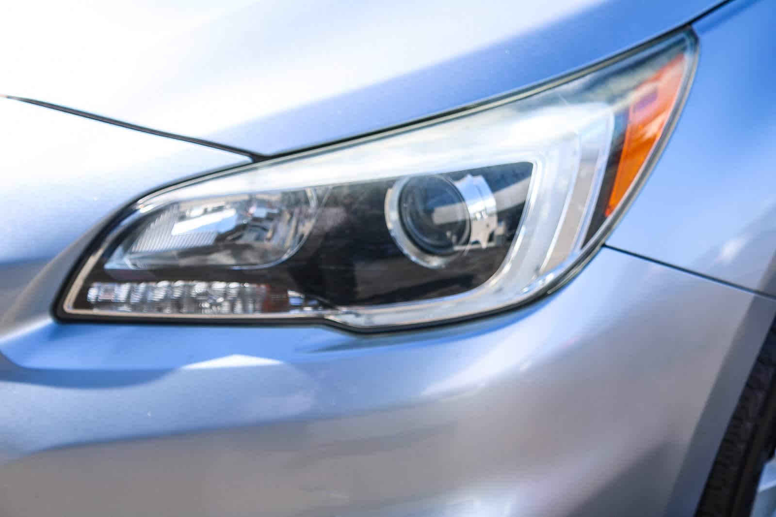 Thumbnail: 2016 Subaru Outback - 8