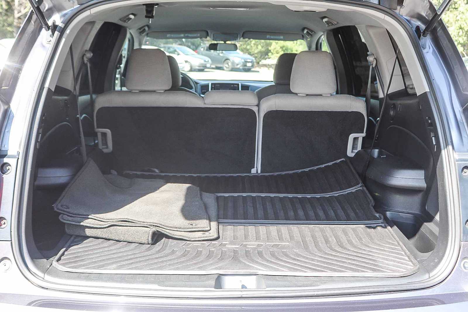 Thumbnail: 2016 Honda Pilot - 26