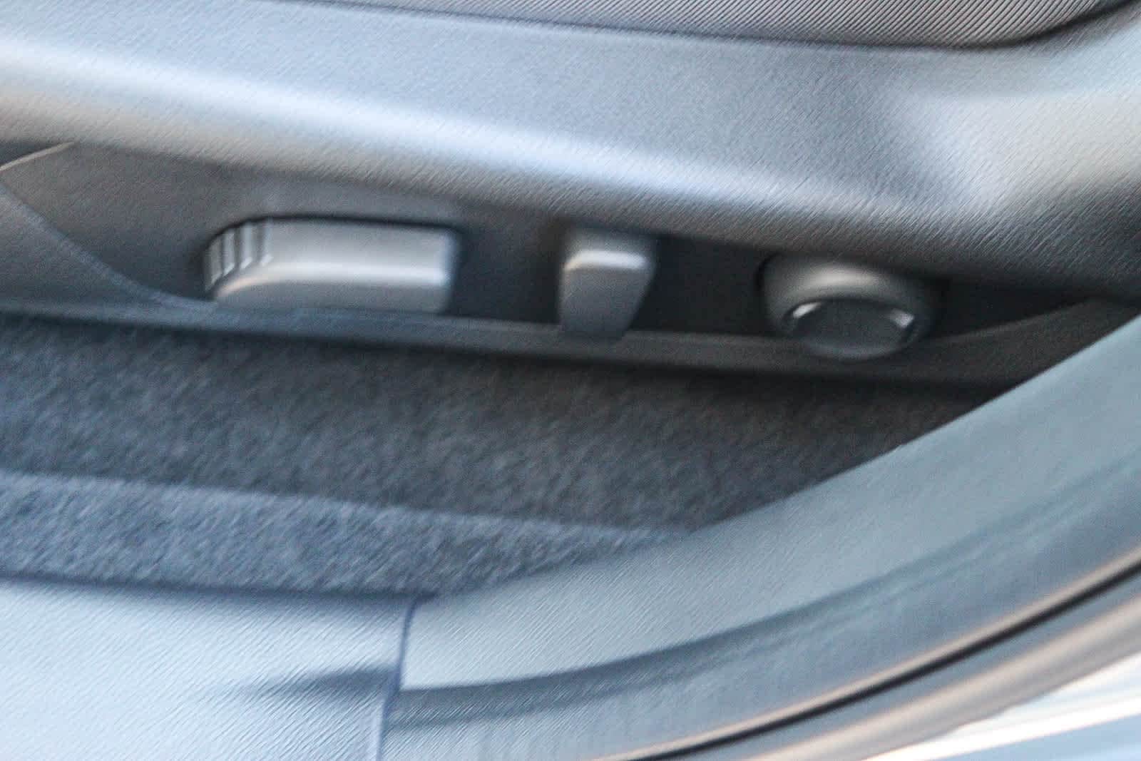 Thumbnail: 2025 Subaru Crosstrek - 21