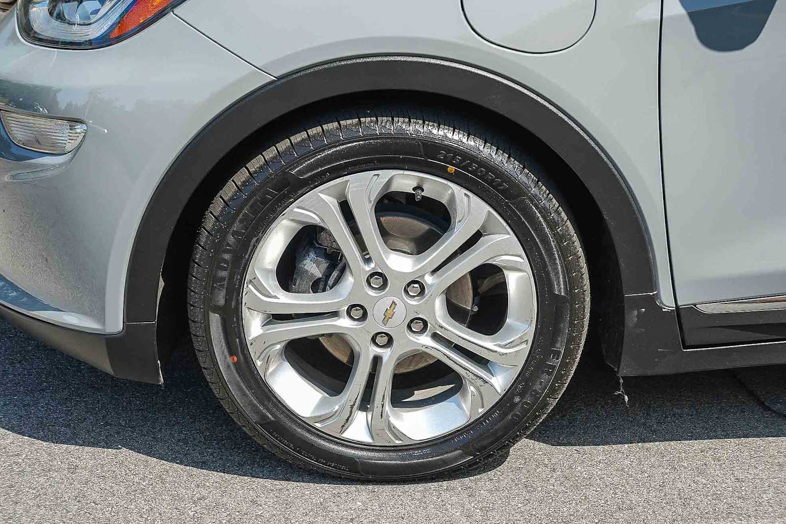 Thumbnail: 2019 Chevrolet Bolt EV - 10