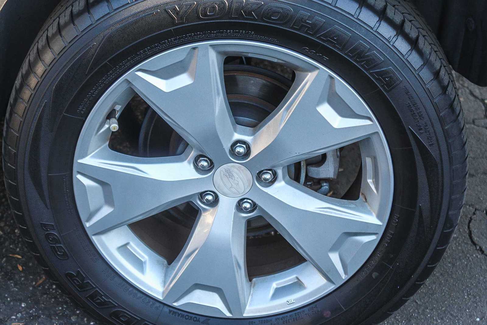 Thumbnail: 2015 Subaru Forester - 11