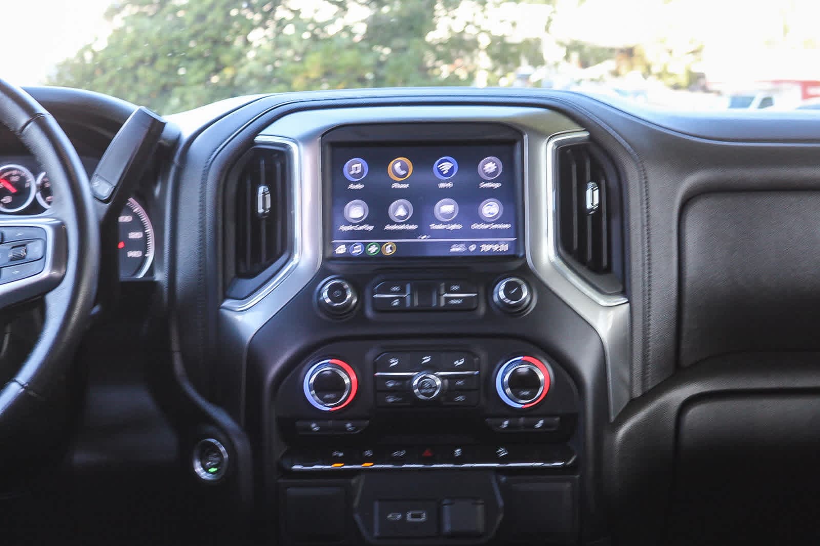 Thumbnail: 2022 Chevrolet Silverado 1500 - 7