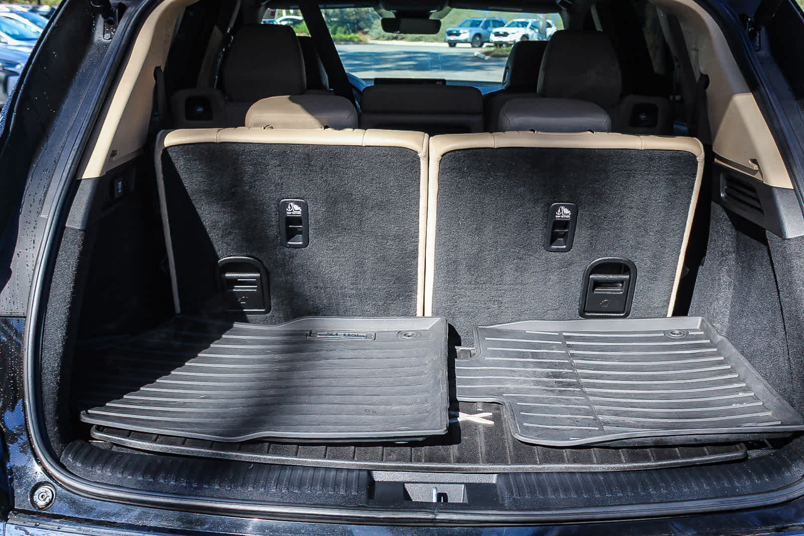 Thumbnail: 2022 Acura MDX - 26