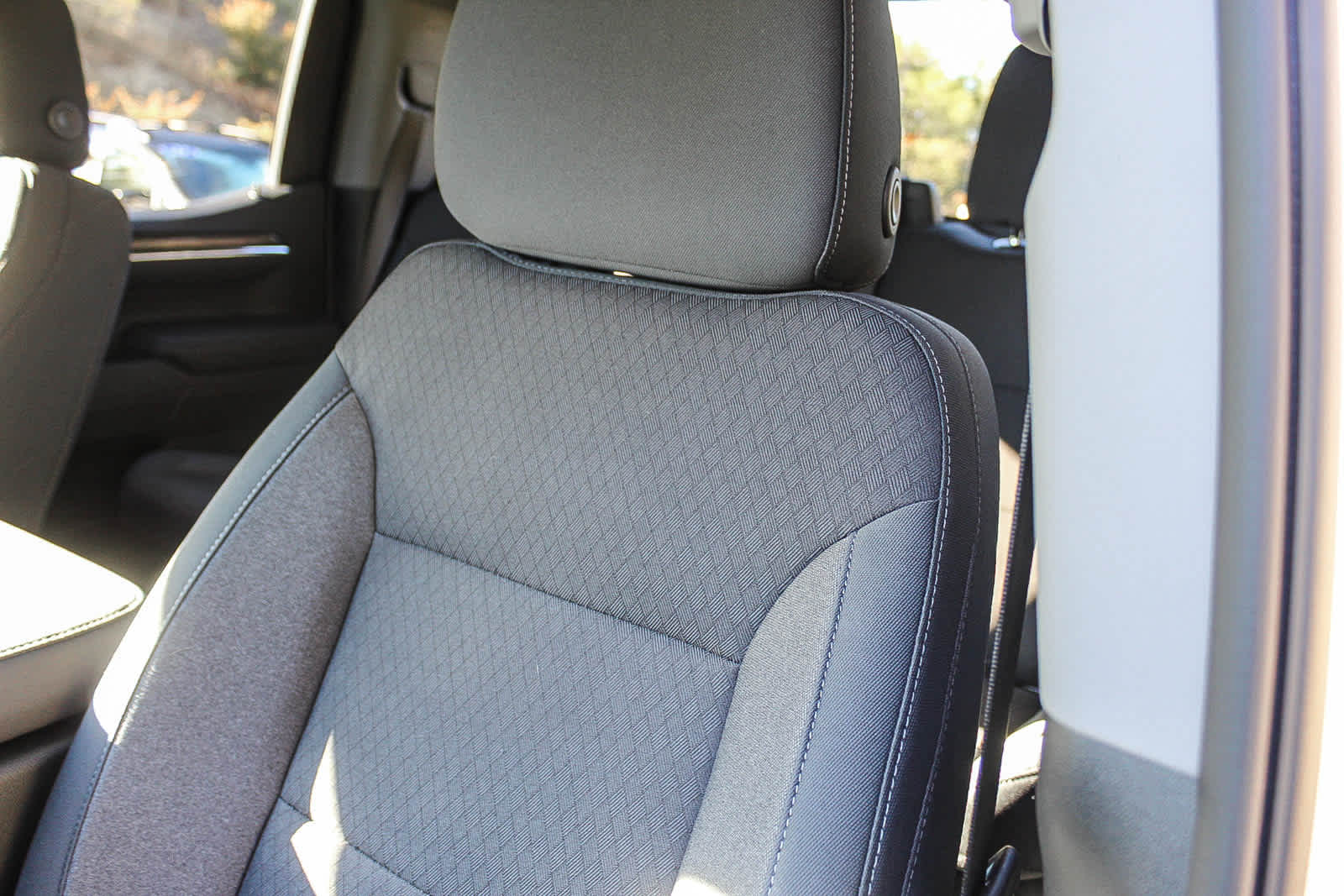 Thumbnail: 2025 Chevrolet Silverado 1500 - 23