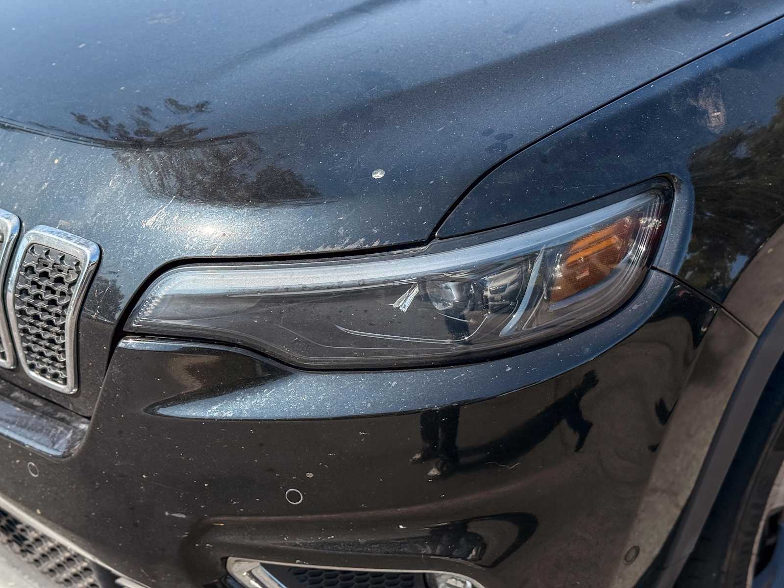 Thumbnail: 2019 Jeep Cherokee - 8