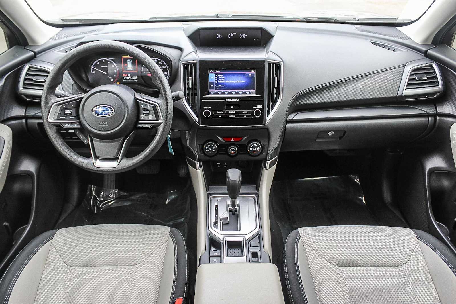 2023 Subaru Forester  12