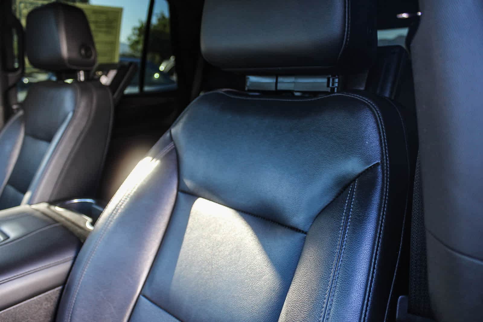 Thumbnail: 2021 Chevrolet Tahoe - 21