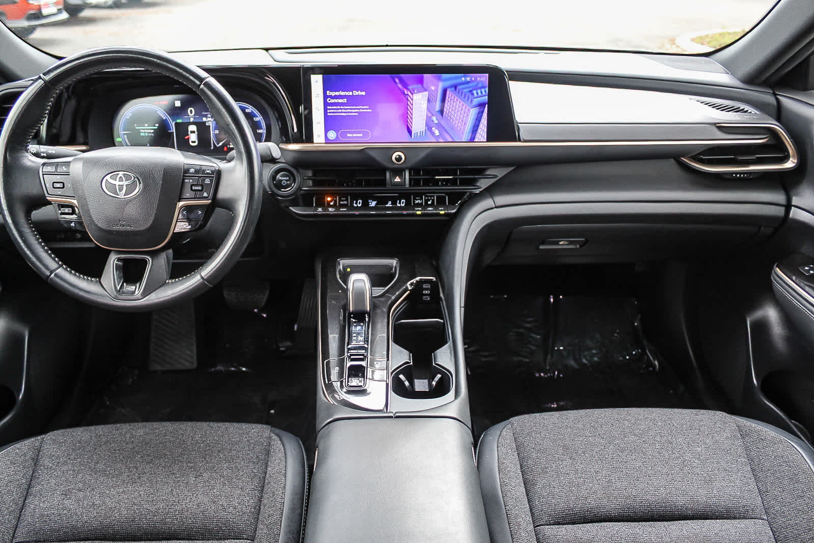 Thumbnail: 2024 Toyota Crown - 12