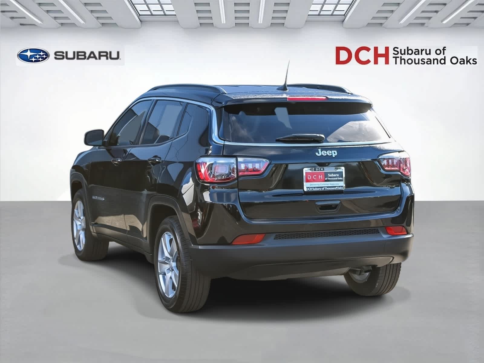 Thumbnail: 2022 Jeep Compass - 6