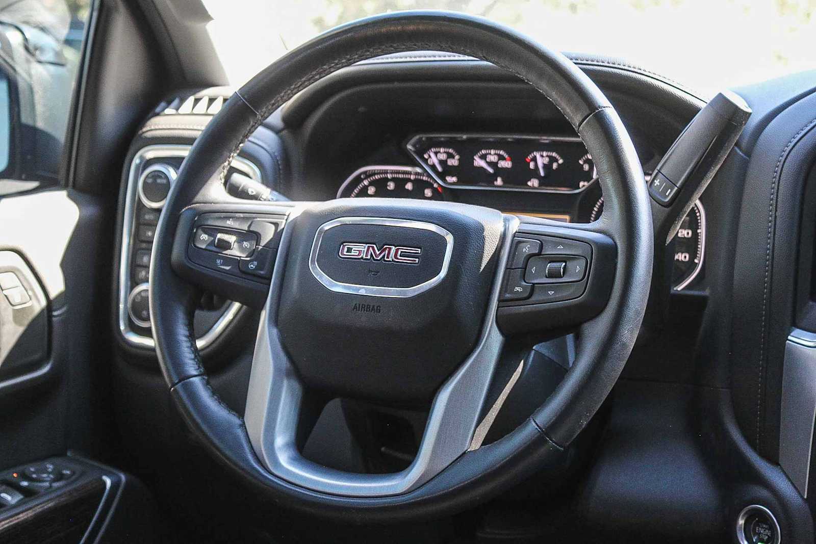 Thumbnail: 2022 GMC Sierra 1500 - 14