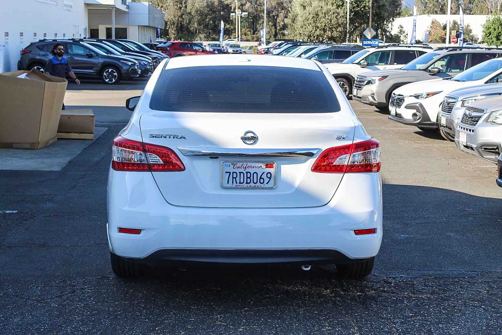 Thumbnail: 2015 Nissan Sentra - 5