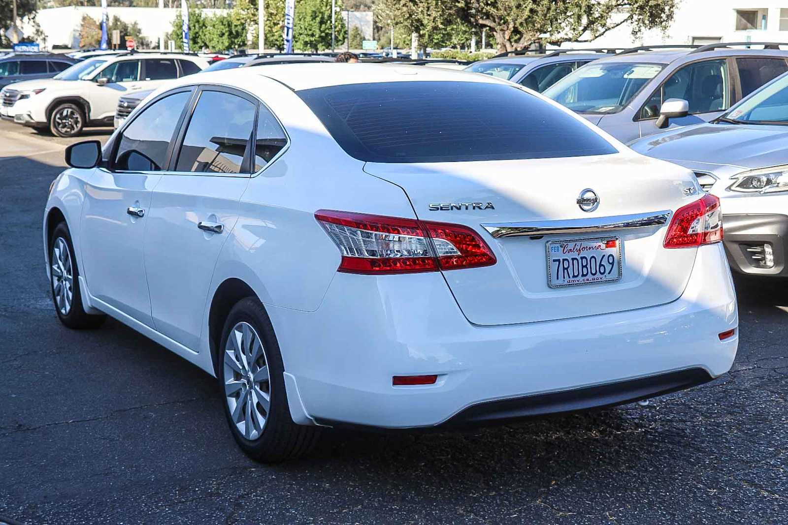 Thumbnail: 2015 Nissan Sentra - 6