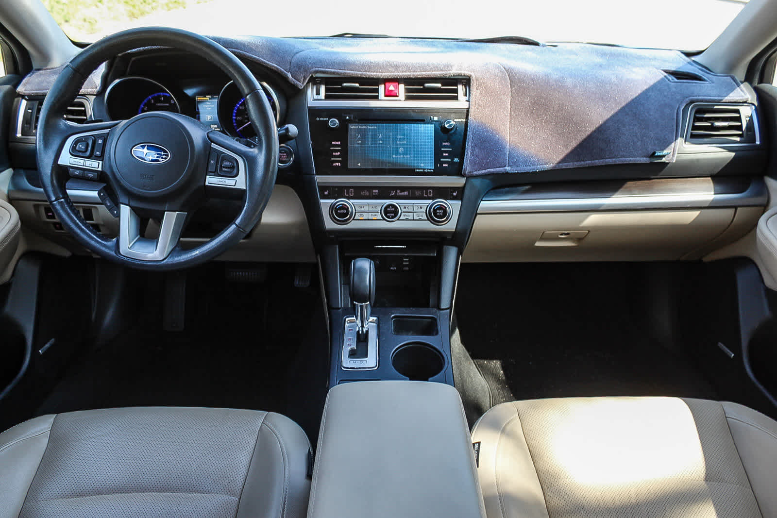 Thumbnail: 2015 Subaru Legacy - 12