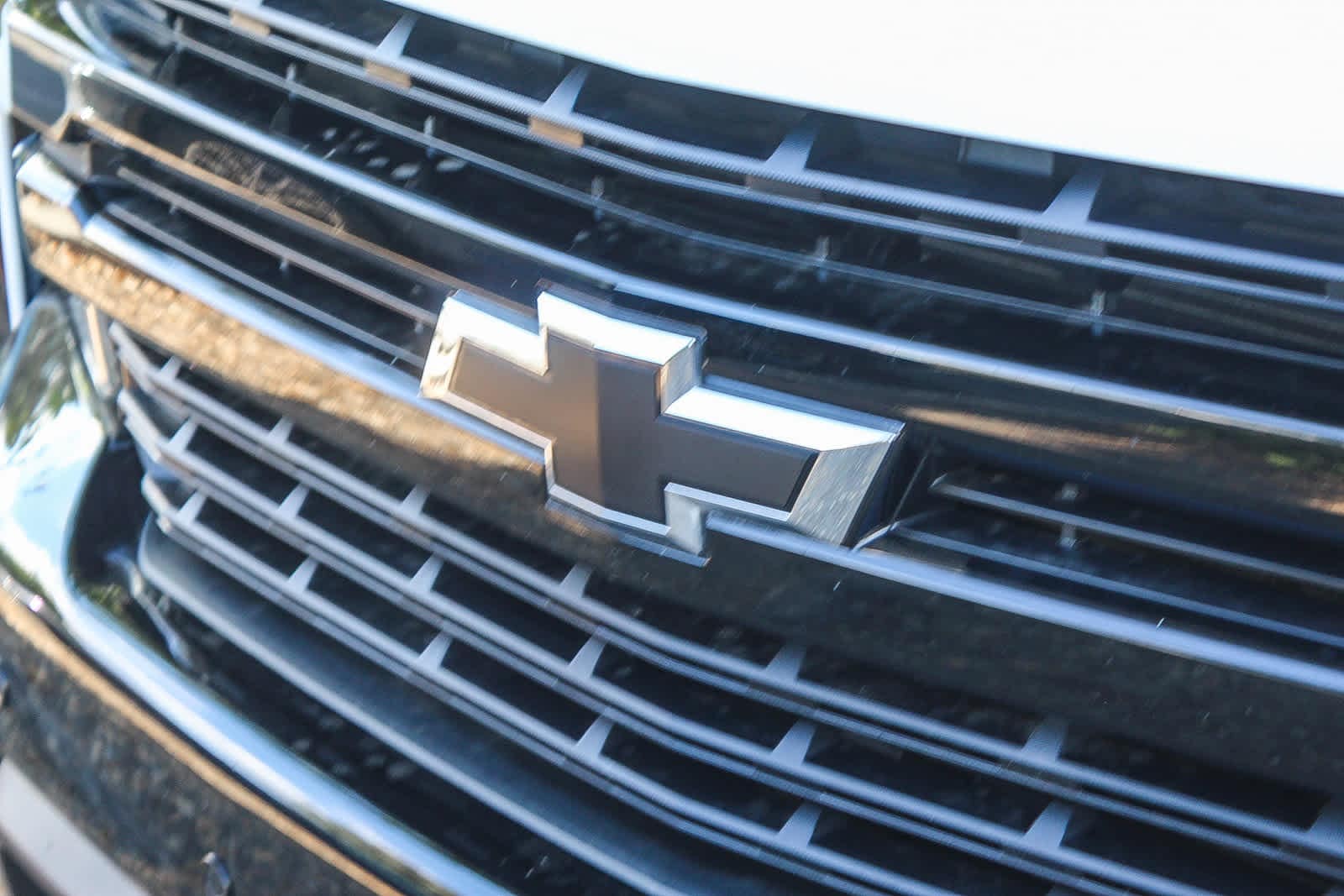 Thumbnail: 2022 Chevrolet Silverado 1500 - 4