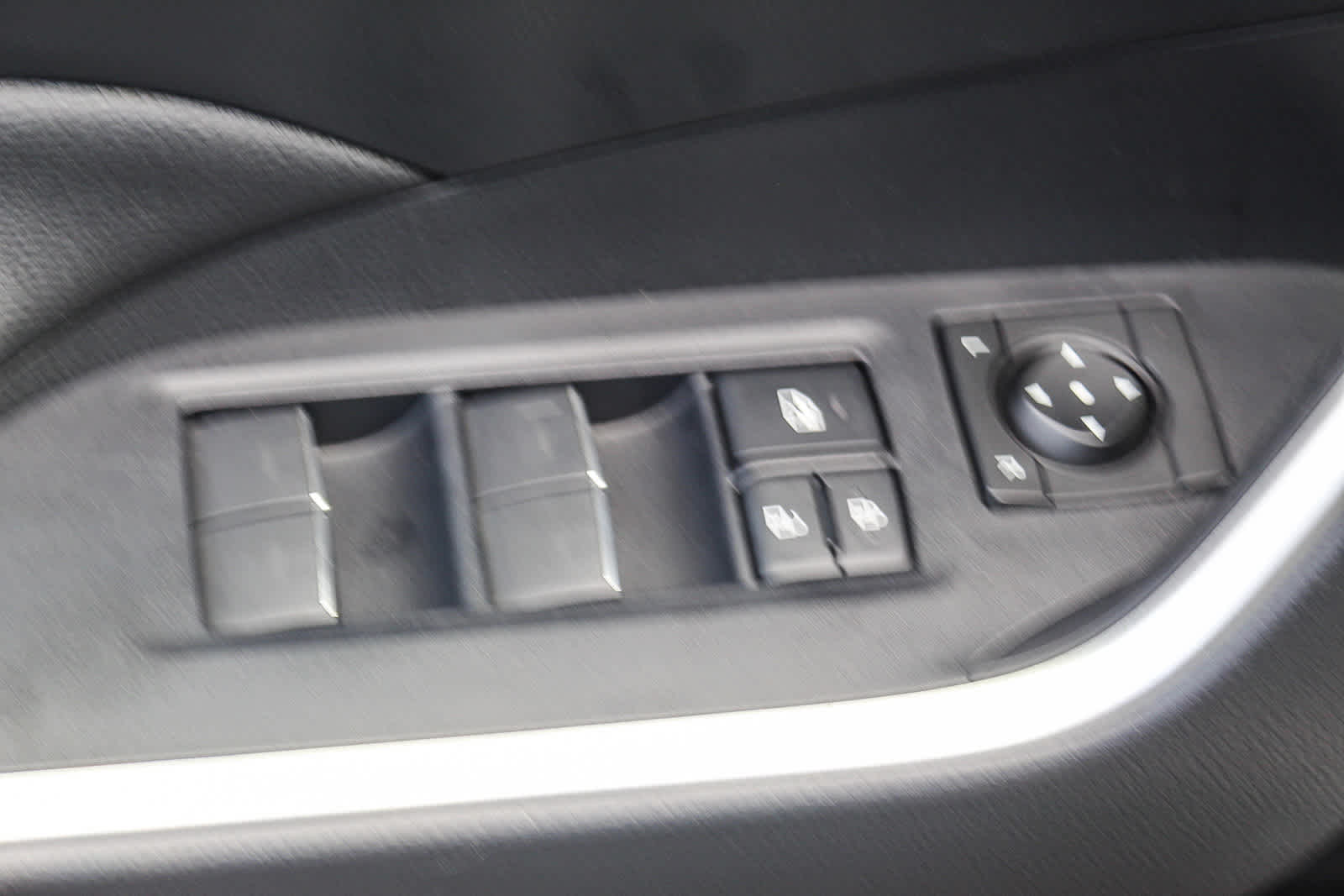 2023 Toyota RAV4 XLE 21