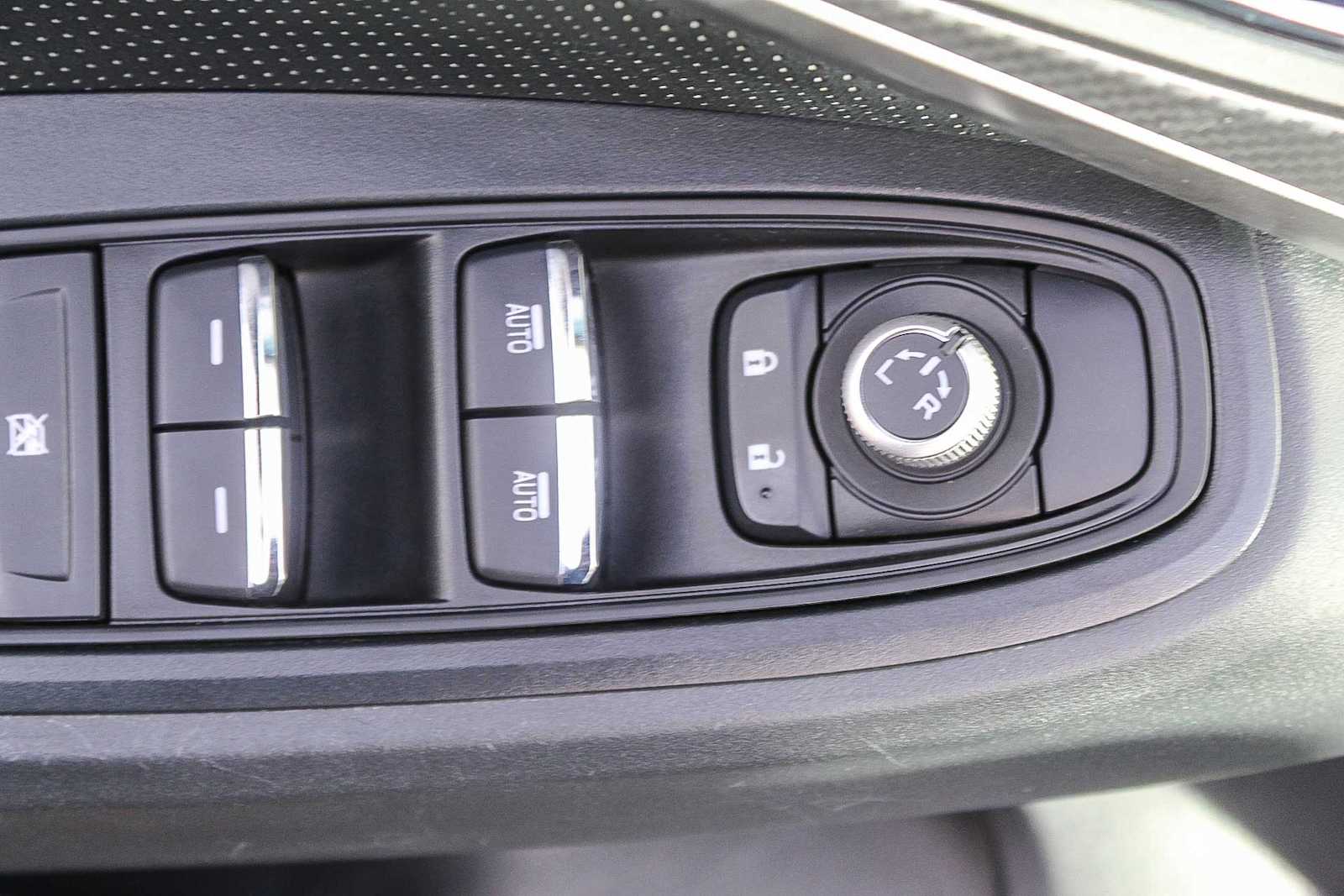 Thumbnail: 2021 Subaru Crosstrek - 20