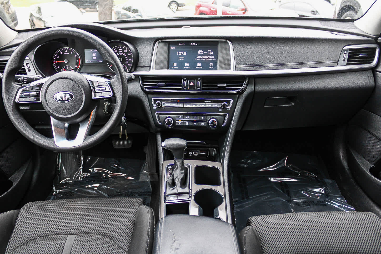 Thumbnail: 2020 Kia Optima - 11
