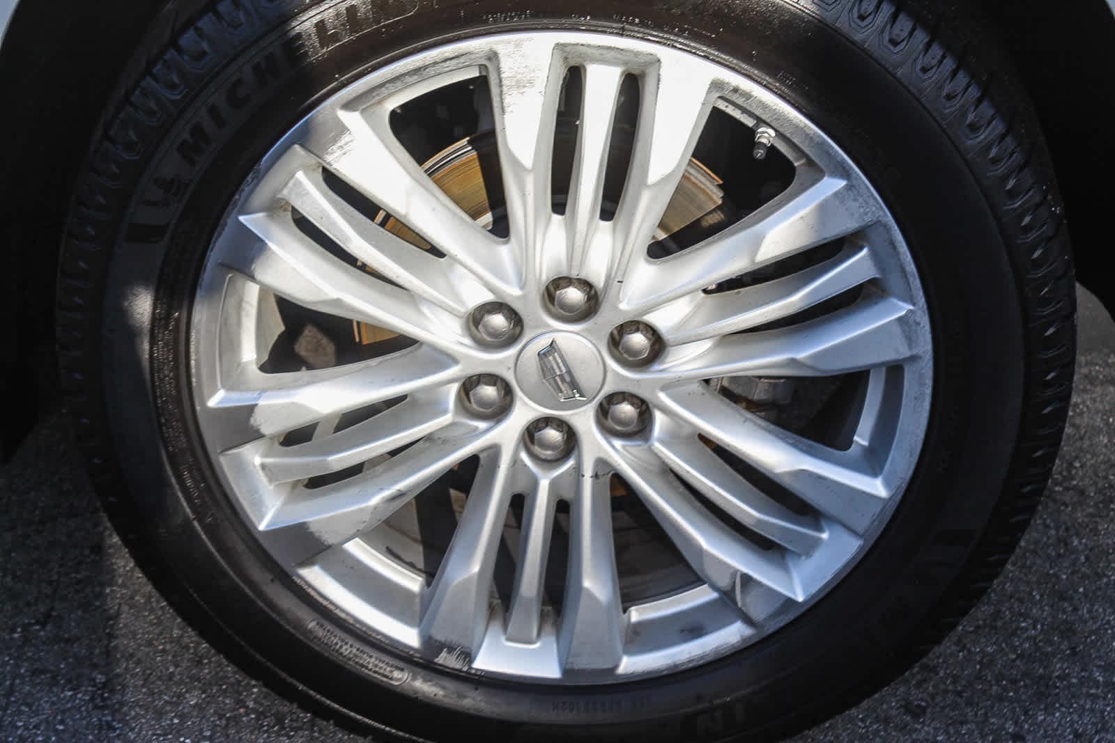 Thumbnail: 2017 Cadillac XT5 - 8