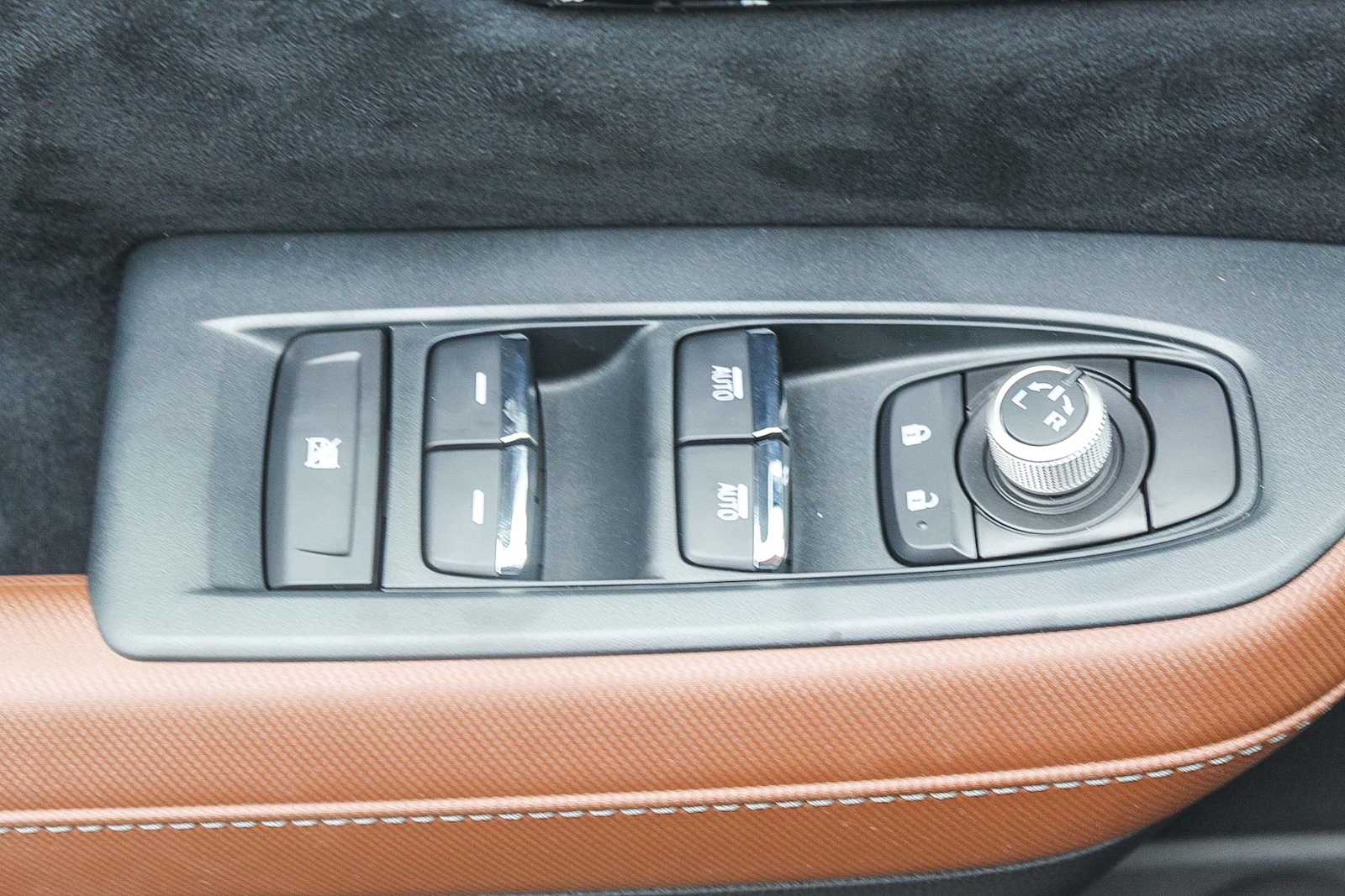Thumbnail: 2025 Subaru Forester - 26