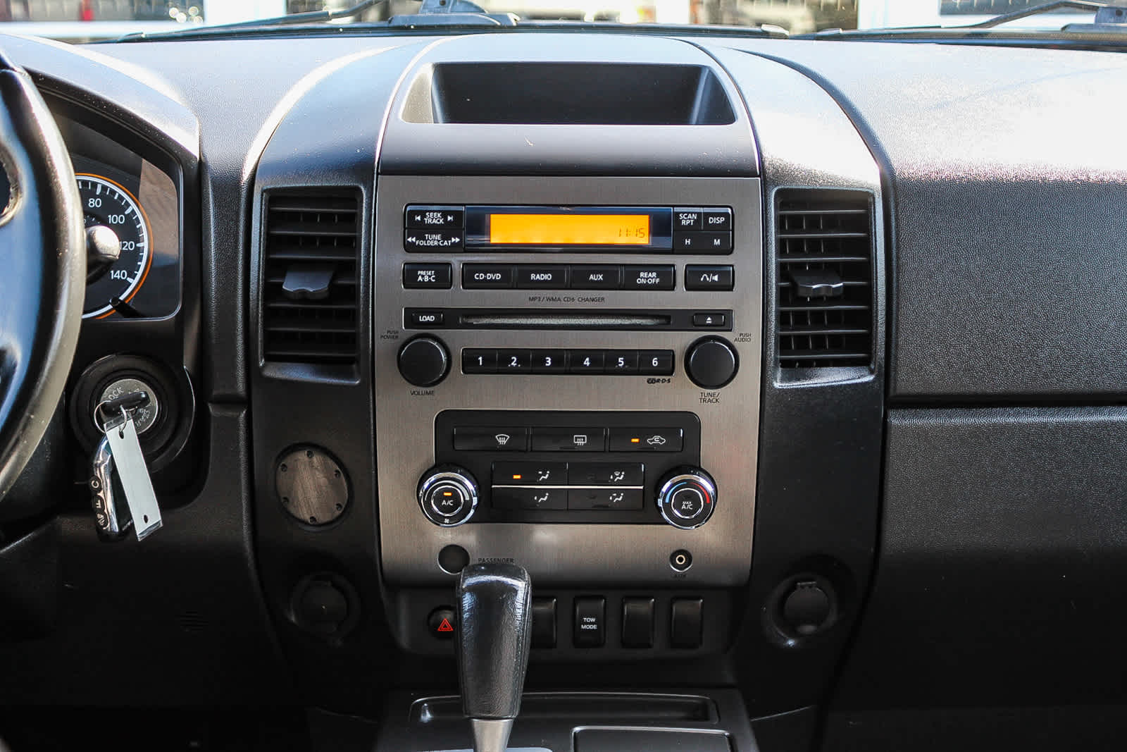 Thumbnail: 2008 Nissan Titan - 13