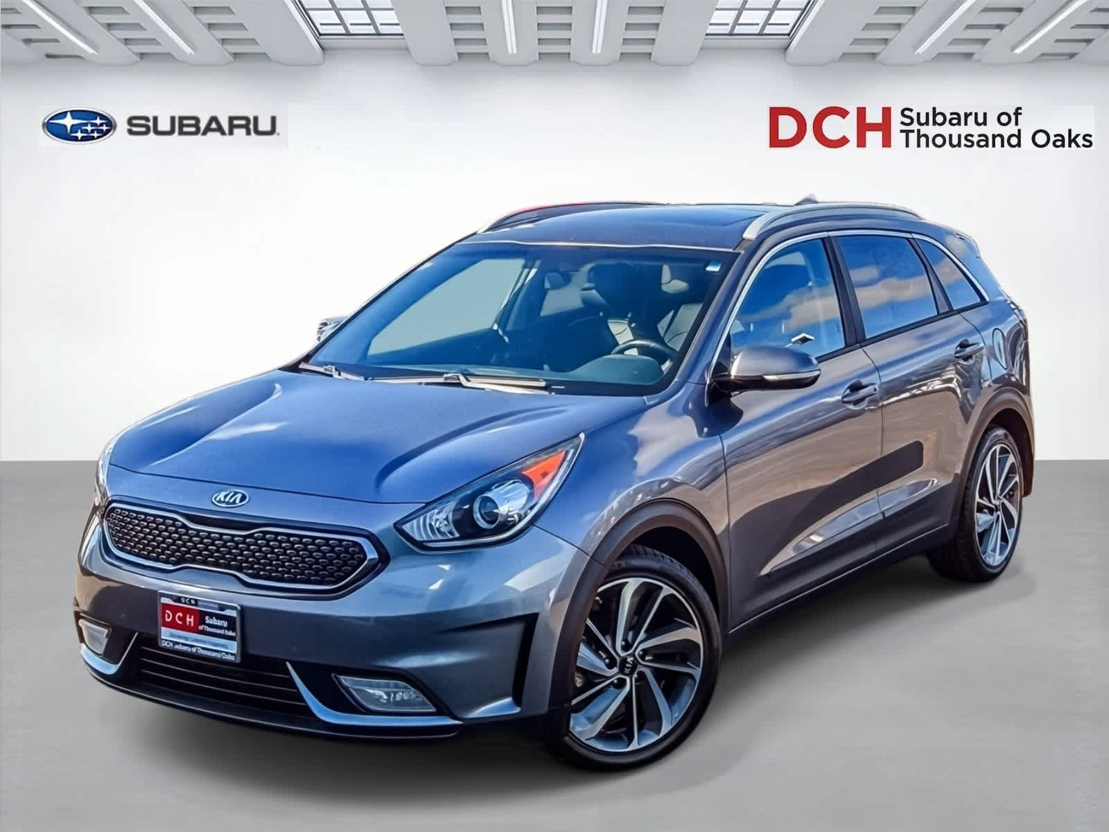 2017 Kia Niro Touring -
                  Westlake Village, CA