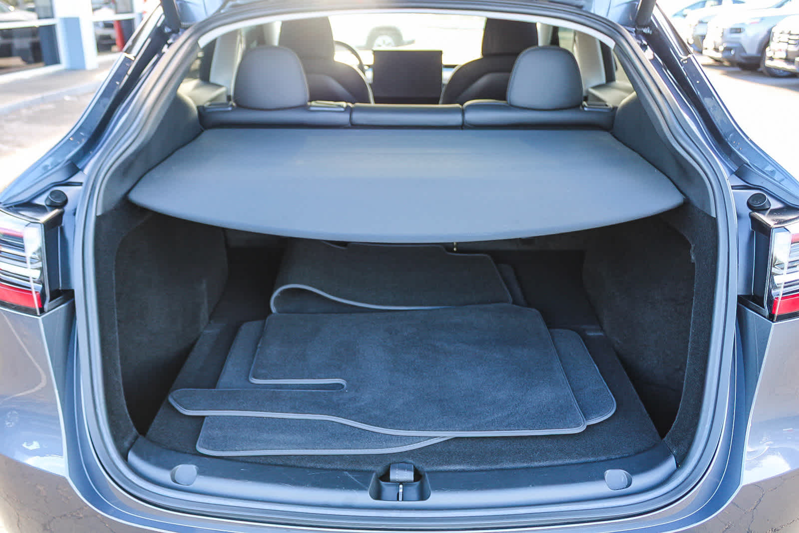 Thumbnail: 2023 Tesla Model Y - 25