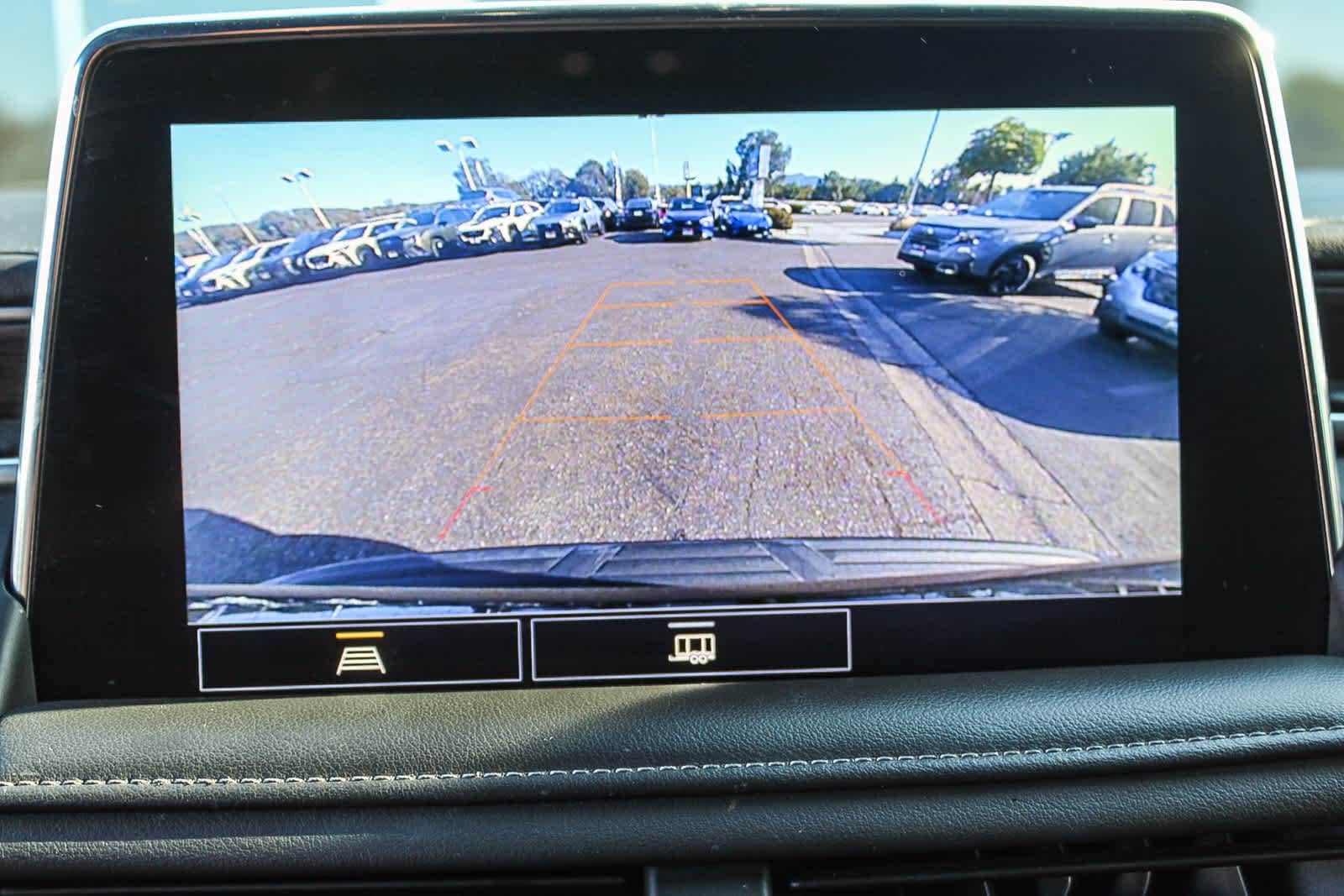 Thumbnail: 2021 Chevrolet Tahoe - 20