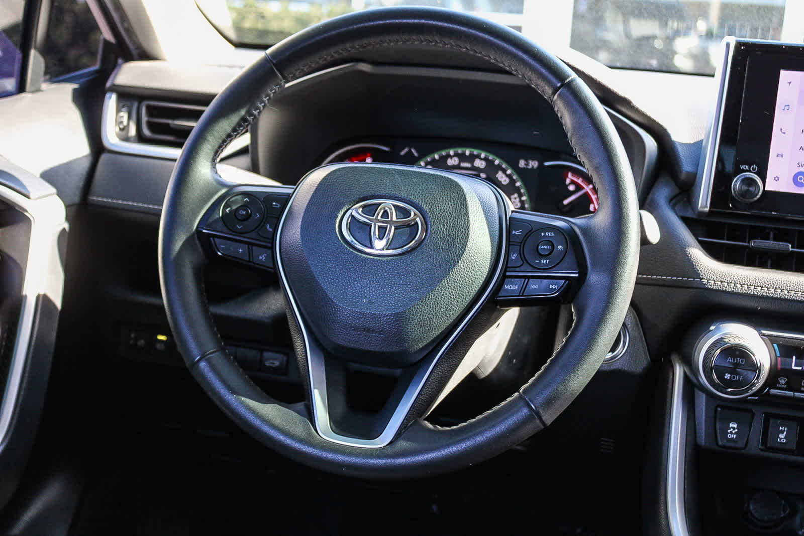 Thumbnail: 2023 Toyota RAV4 - 13