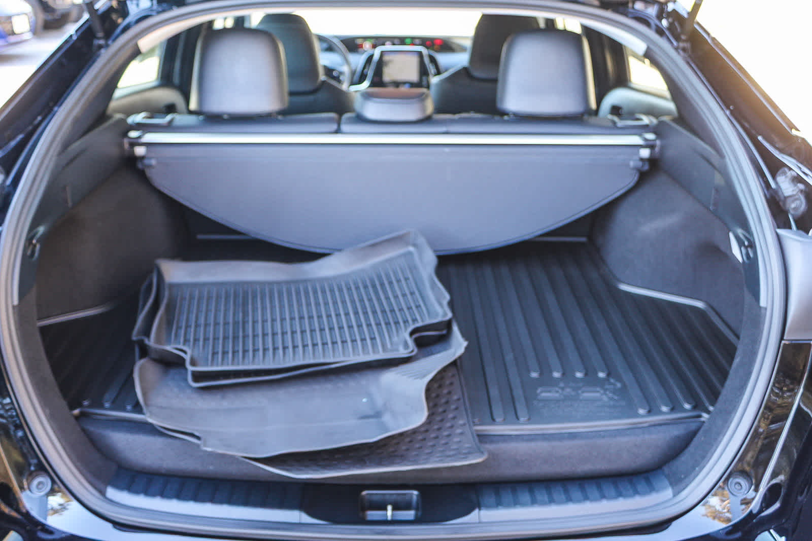 Thumbnail: 2022 Toyota Prius Prime - 26