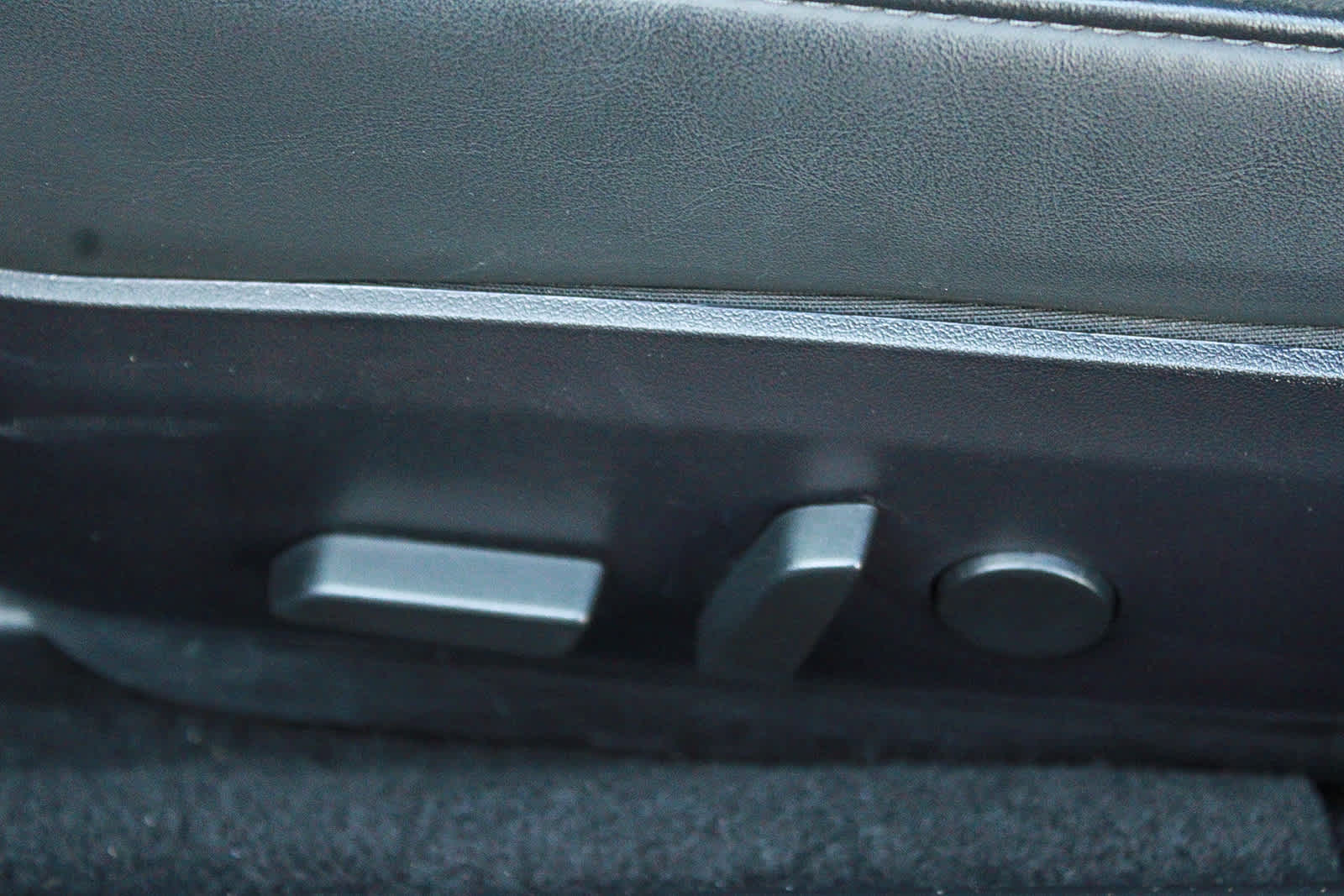 Thumbnail: 2020 Tesla Model 3 - 21