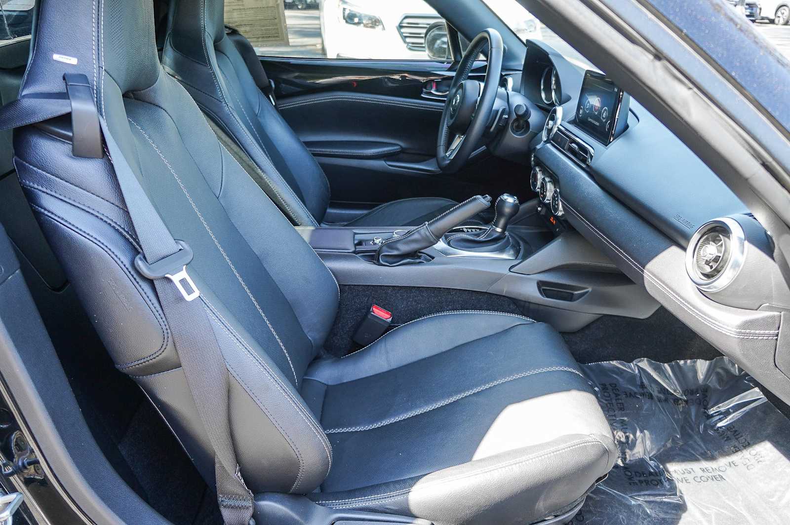2022 Mazda MX-5 Miata Grand Touring 18