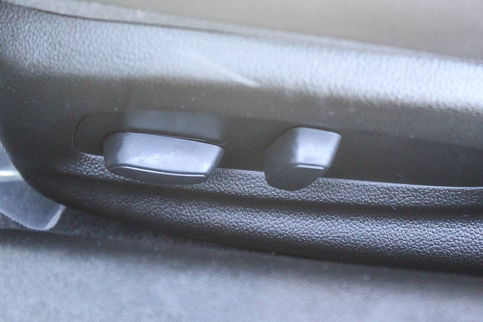 Thumbnail: 2021 Chevrolet Camaro - 20