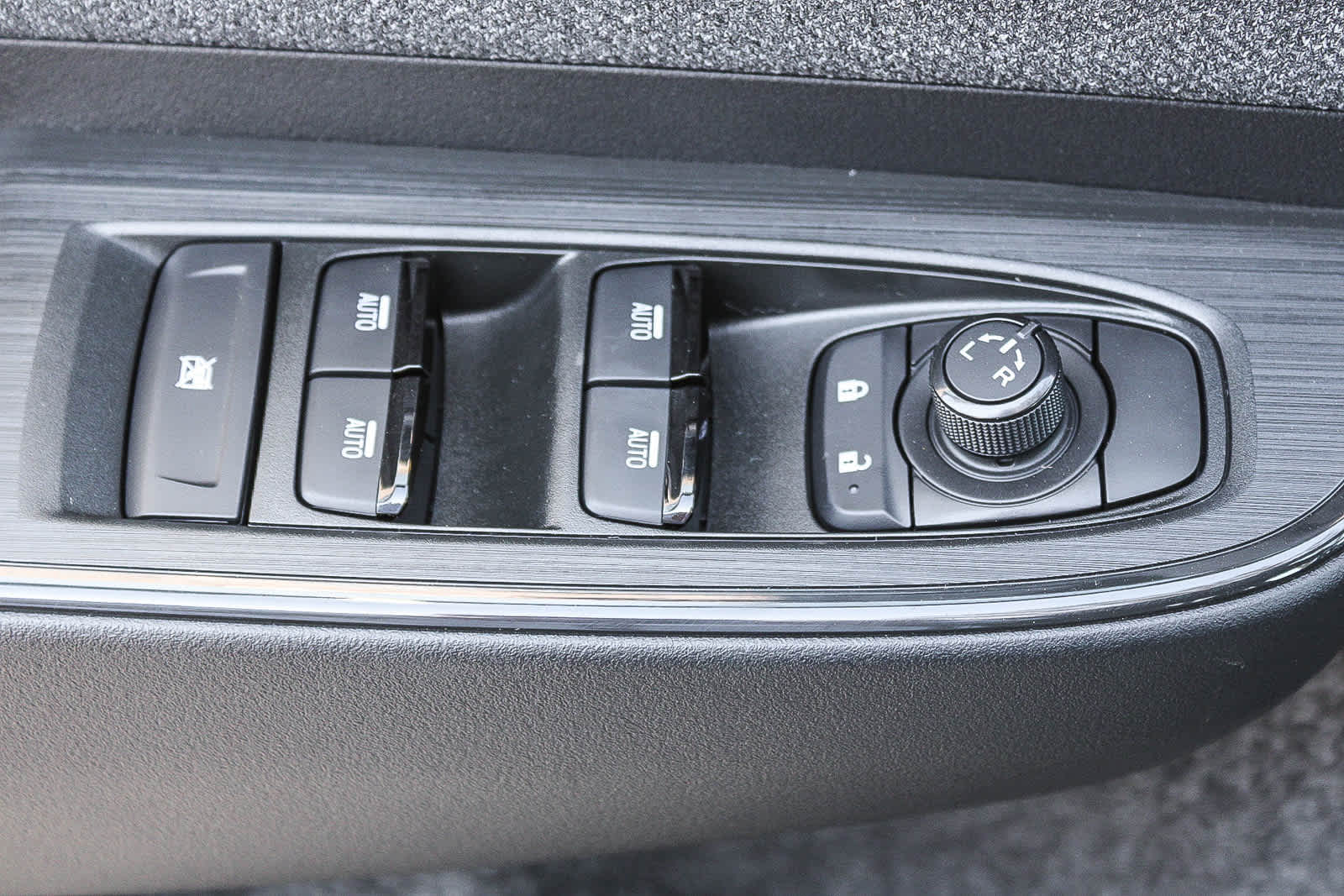Thumbnail: 2026 Subaru Outback - 20
