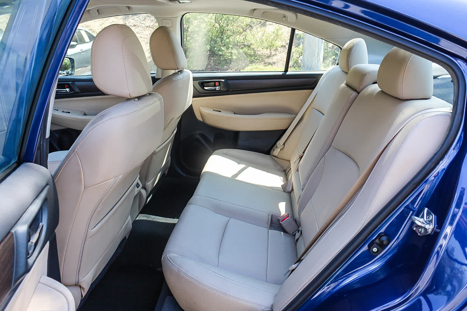 Thumbnail: 2015 Subaru Legacy - 17