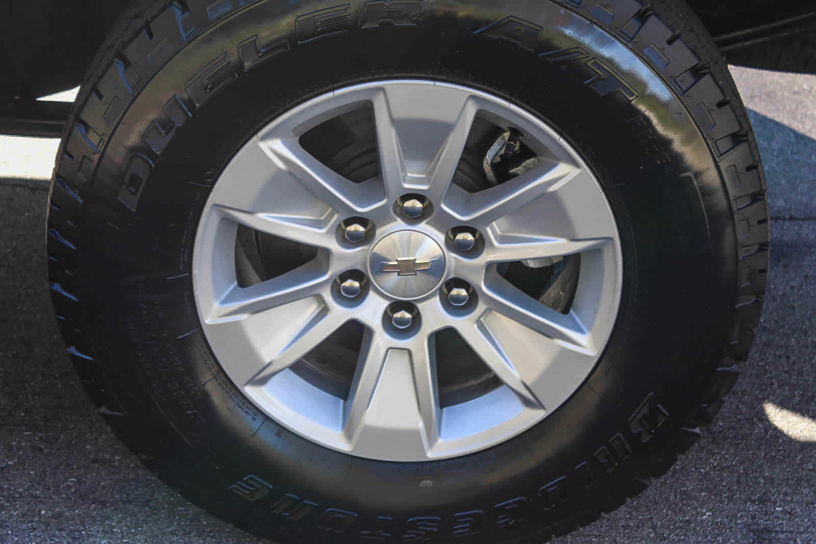 Thumbnail: 2025 Chevrolet Silverado 1500 - 10