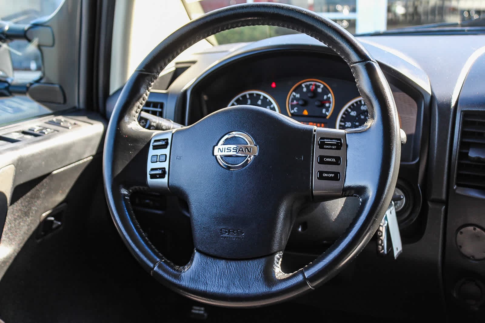 Thumbnail: 2008 Nissan Titan - 15